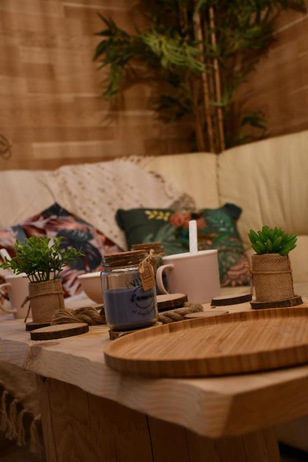 Le Cabanon H24,Atypique,Cosy,Port,Plage,Wifi,Netflix La Seyne-sur-Mer Buitenkant foto